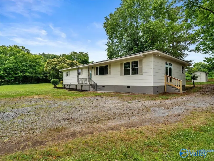 255 Vaughn Drive, Rainsville, AL 35986 - #2