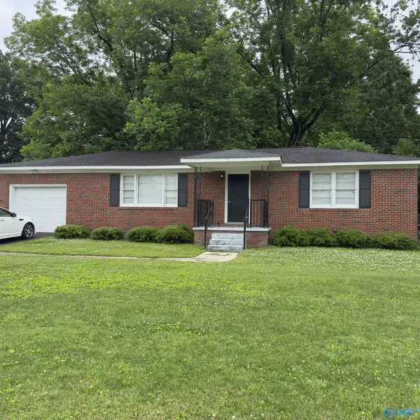 1806 Stevens Drive Ne, Huntsville, AL 35801