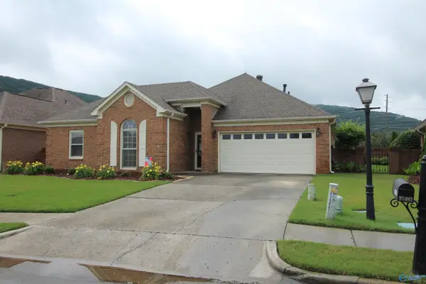 15067 Ashmont Blvd, Huntsville, AL 35803