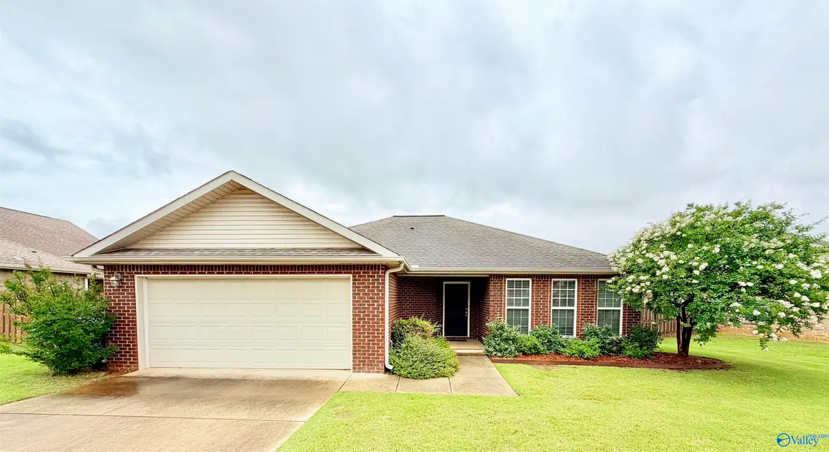14350 Royal St George, Athens, AL 35613 - #1