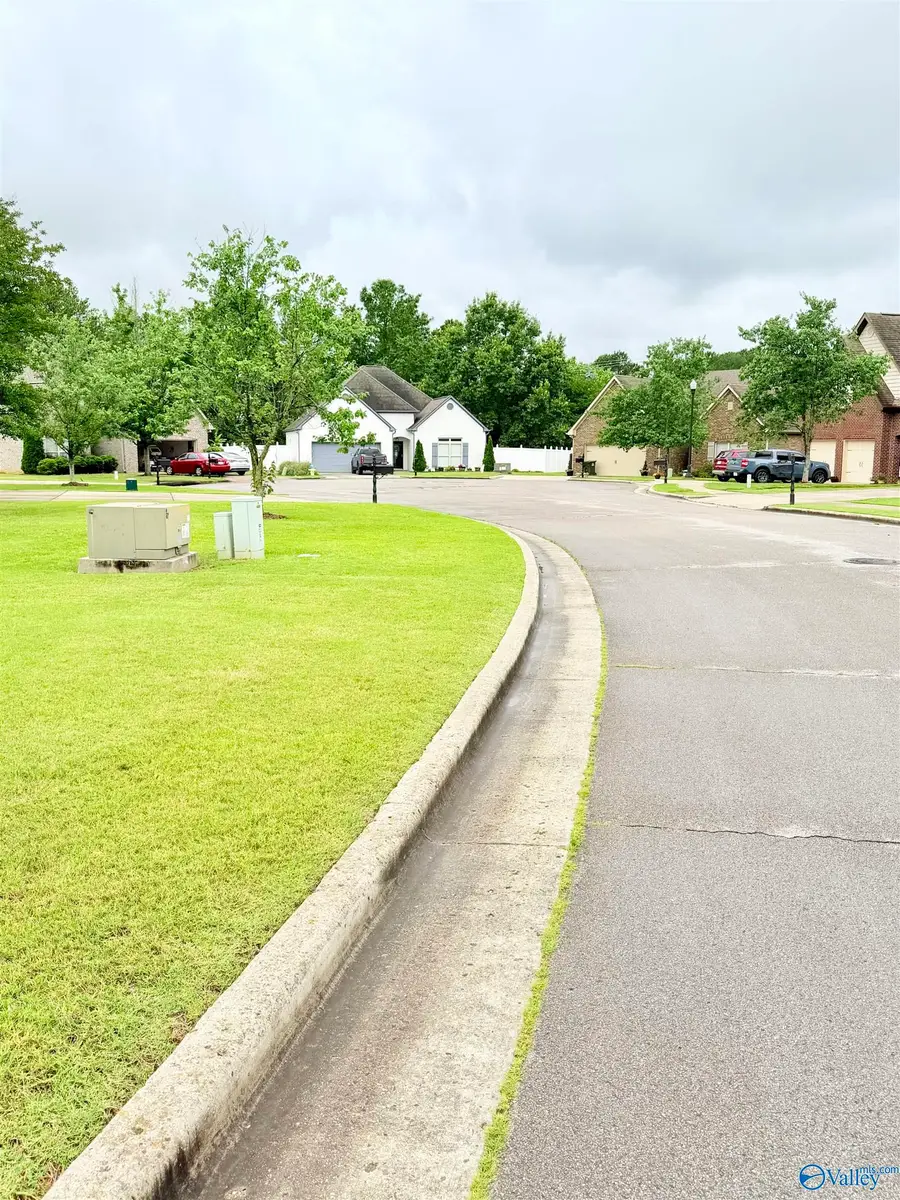14350 Royal St George, Athens, AL 35613 - #3