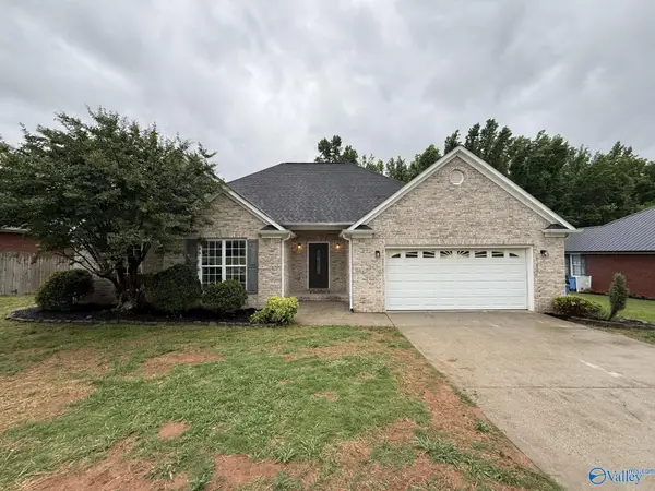 606 Sherry Street, Hartselle, AL 35640