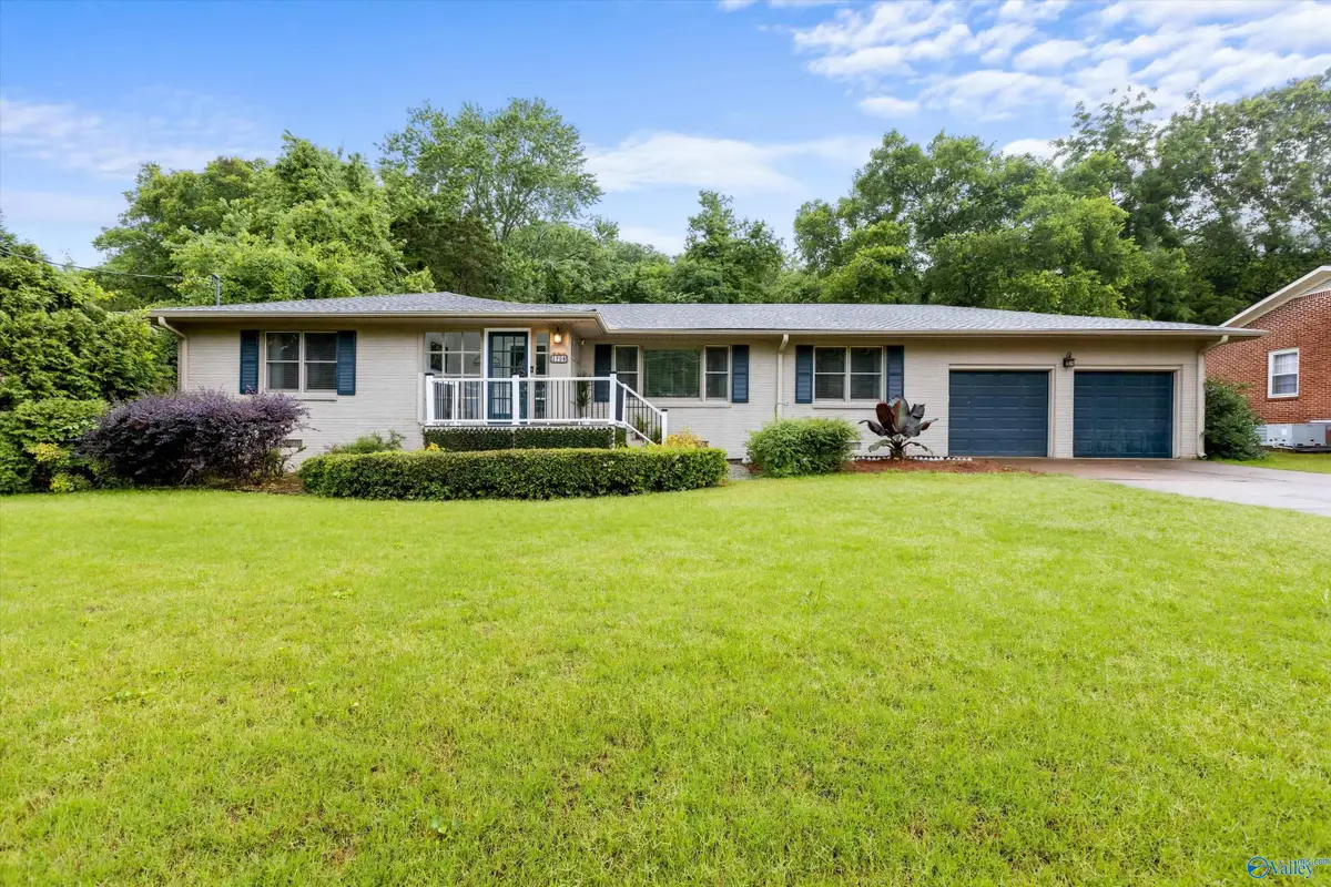 2708 Imperial Drive, Huntsville, AL 35801 - #1