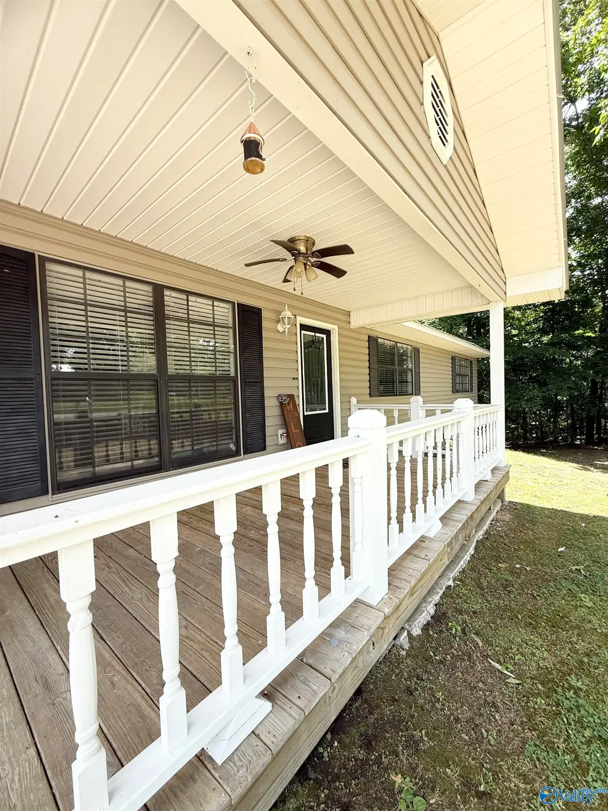 3915 Oak Breeze Road, Southside, AL 35907 - #1