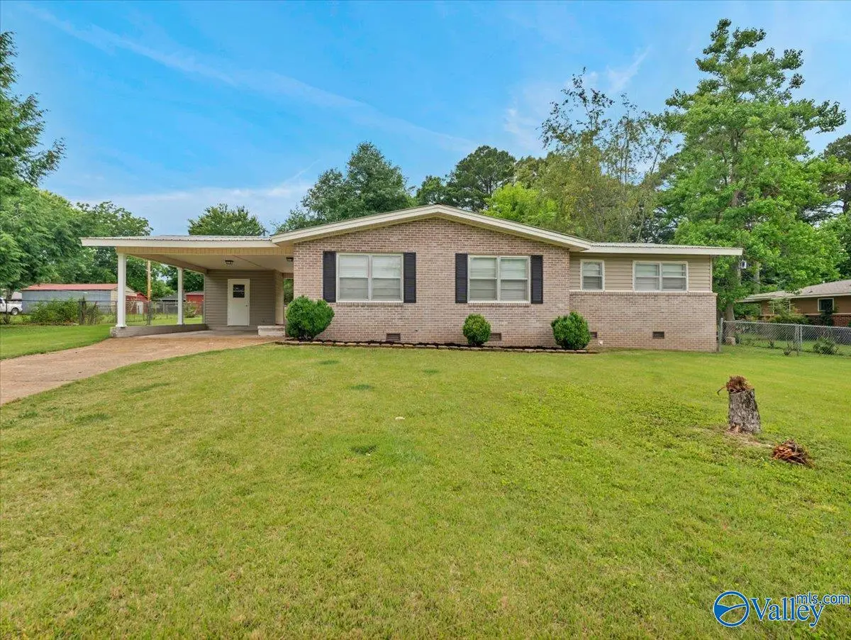 1615 7th Avenue Sw, Decatur, AL 35601 - #1