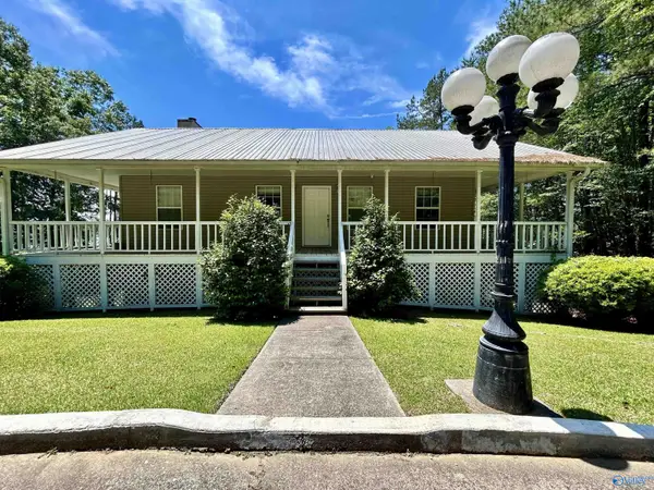 512 County Road 662, Cedar Bluff, AL 35959