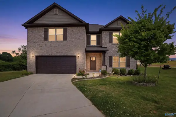 203 Rye Circle, Huntsville, AL 35811