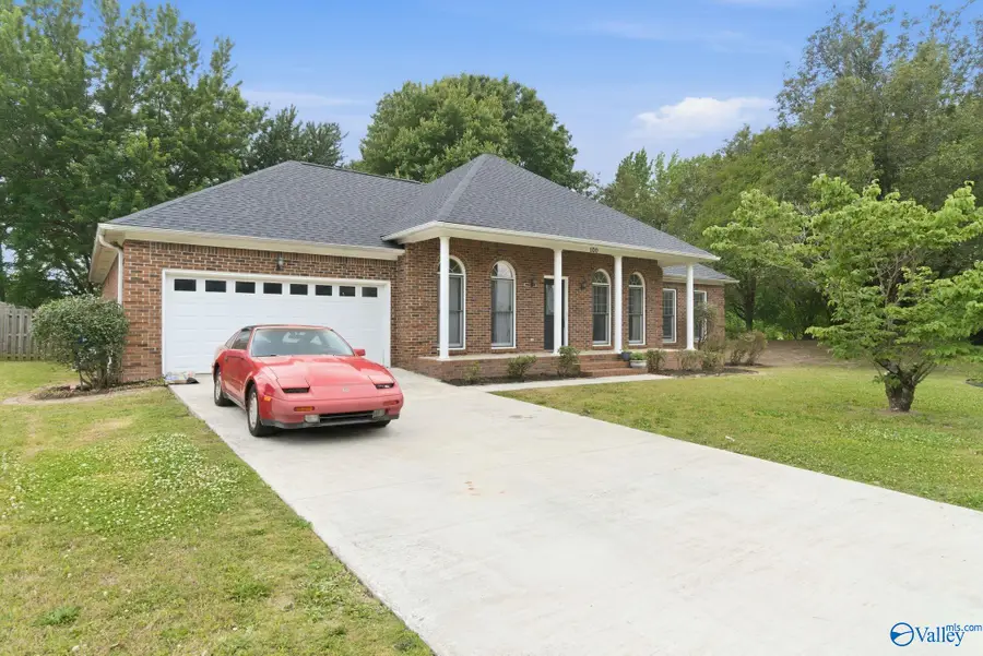 100 Pebblebrook Circle, Madison, AL 35758 - #3