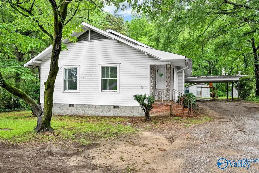 1017 Broadway Avenue Sw, Cullman, AL 35055 - #3
