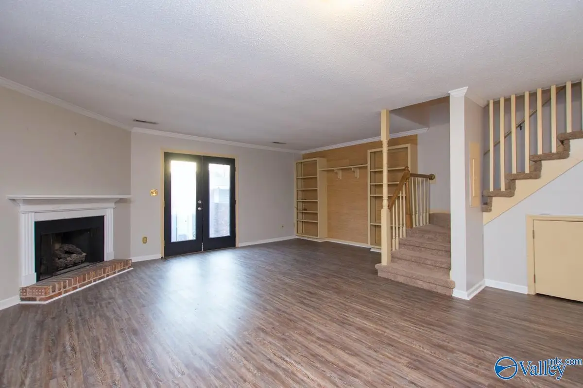 2632 Whitesburg Drive Se, Huntsville, AL 35801 - #1