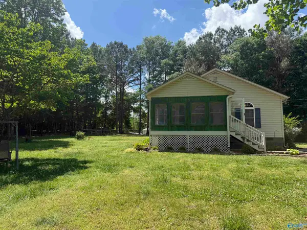 70 Shady Lane, Somerville, AL 35670
