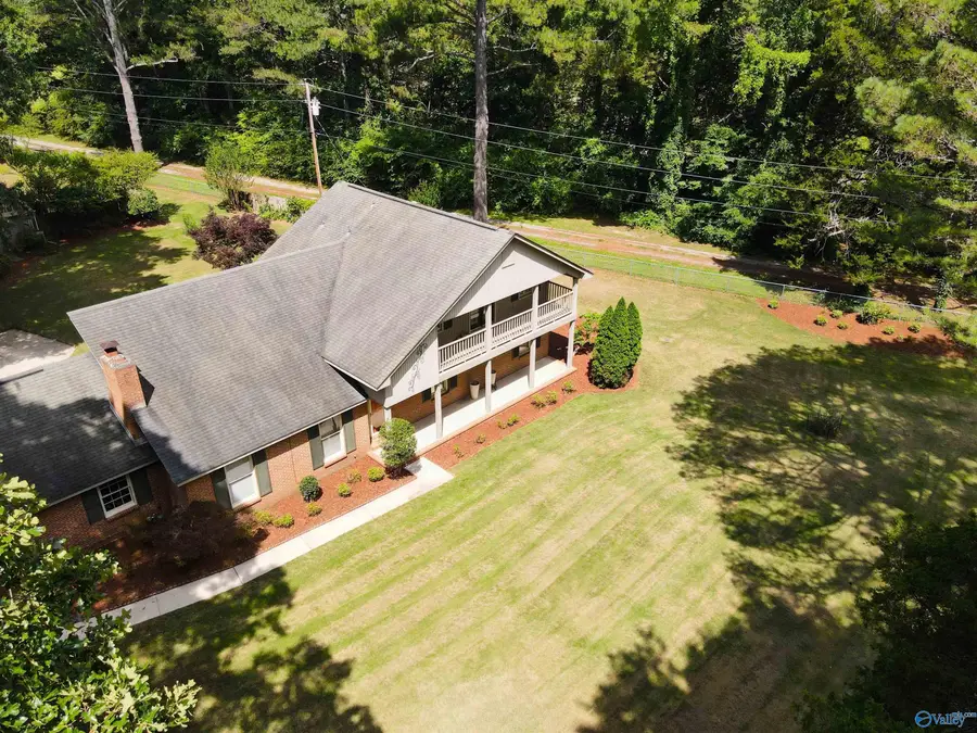 1037 Vestavia Drive, Decatur, AL 35603 - #3