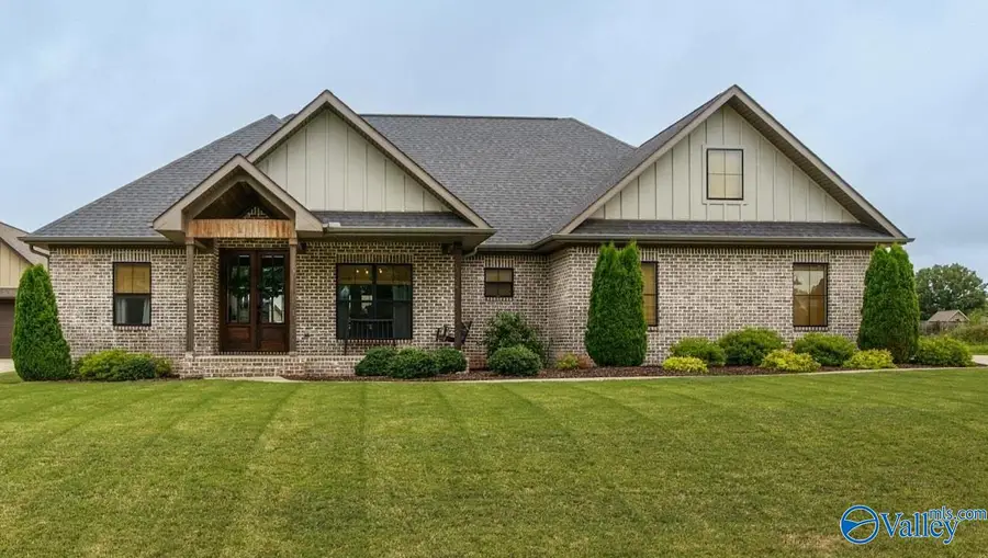 175 Rockwood Drive, Tuscumbia, AL 35674 - #2