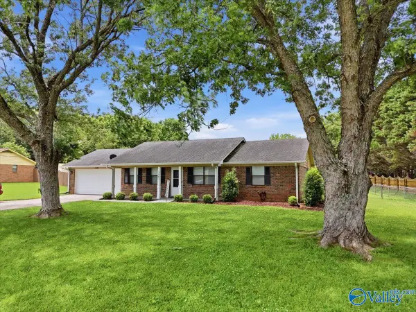 5063 Winchester Road, New Market, AL 35761