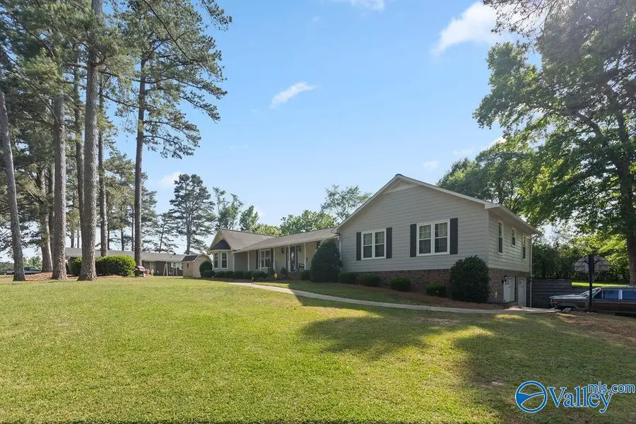 6240 Sloan Drive, Altoona, AL 35952 - #2