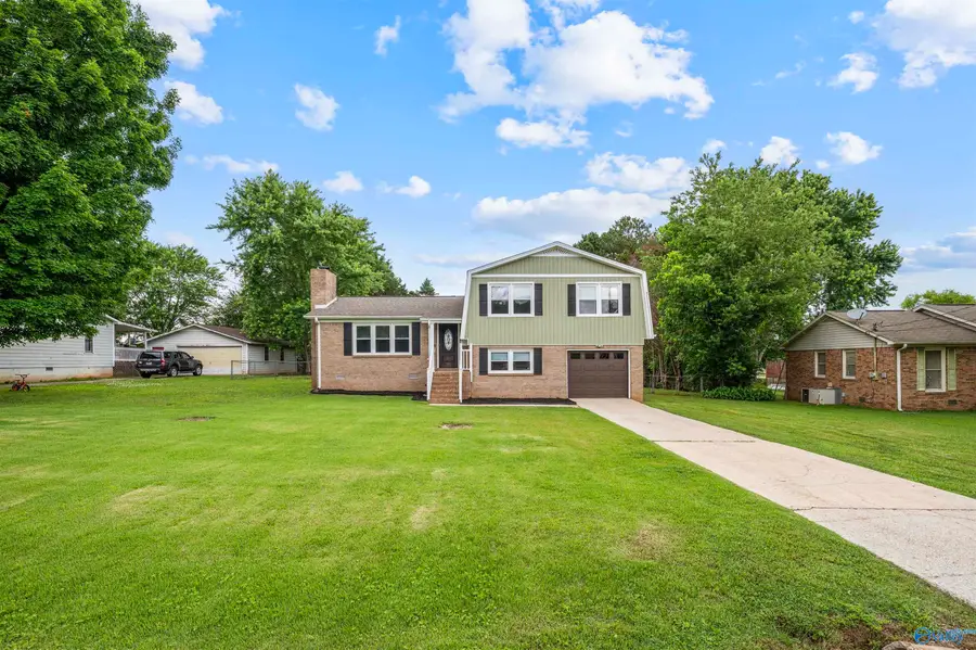 103 Mcfarlen Drive, Hazel Green, AL 35750 - #2