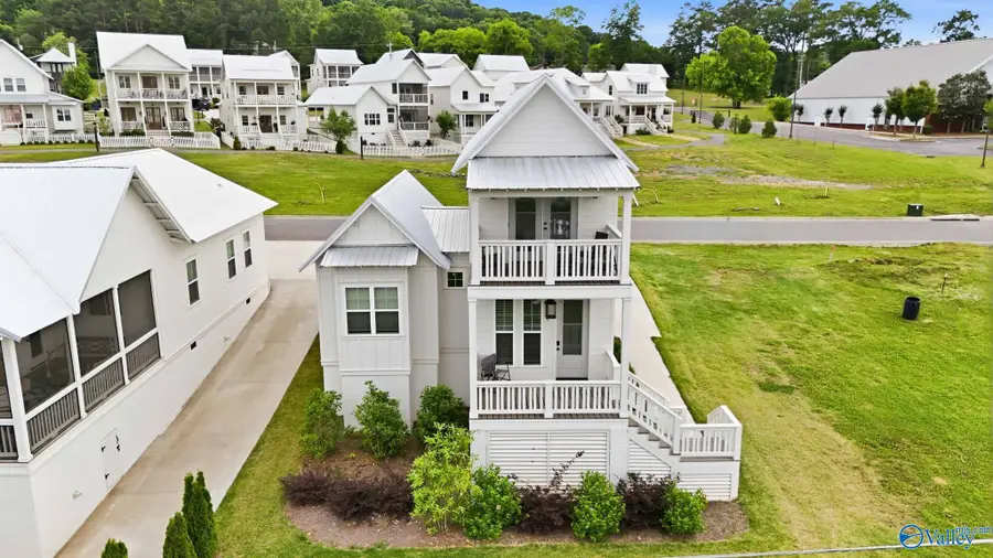 145 Plantation Way, Guntersville, AL 35976 - #2