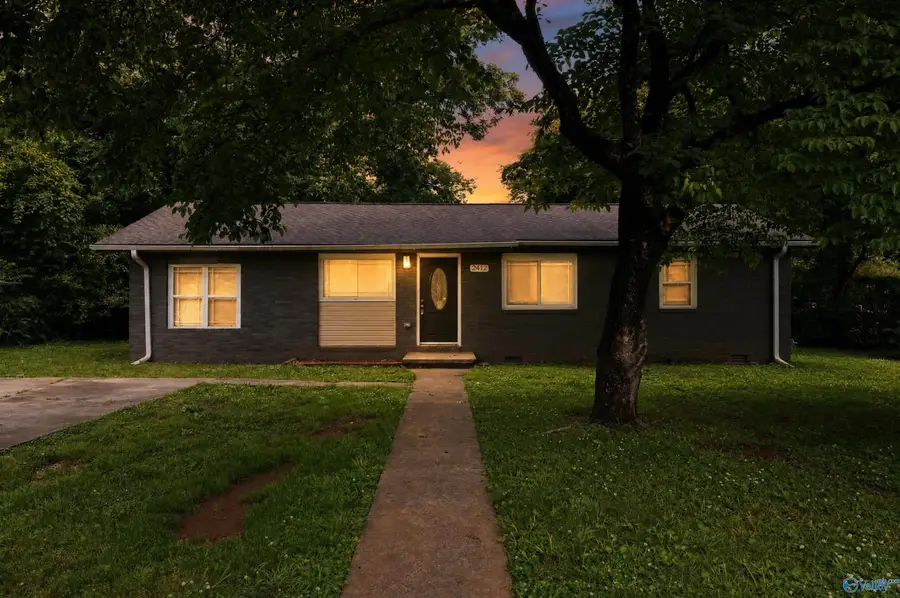 2412 Shady Lane Drive Nw, Huntsville, AL 35810 - #2