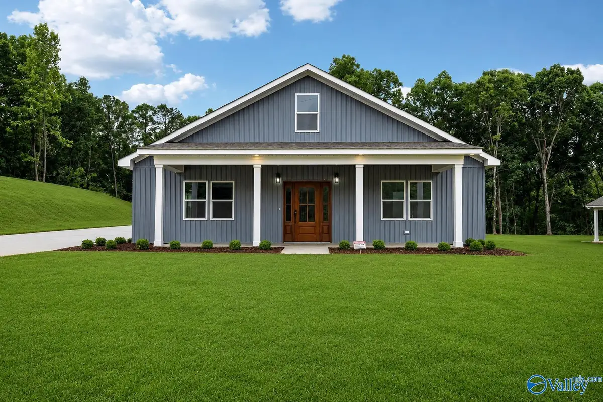 2092 Browns Valley Road, Guntersville, AL 35976 - #1