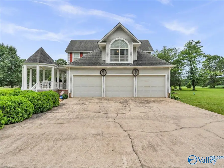 18741 Sewell Road, Athens, AL 35614 - #3