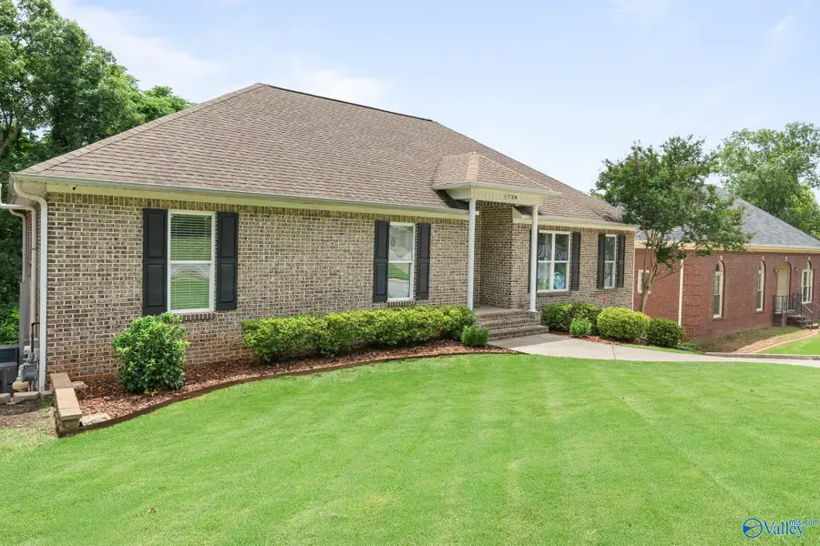 1728 Alm Drive, Huntsville, AL 35801 - #2