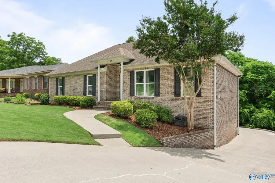 1728 Alm Drive, Huntsville, AL 35801 - #3