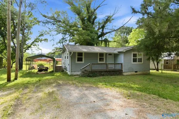 203 Lee Street, Scottsboro, AL 35768