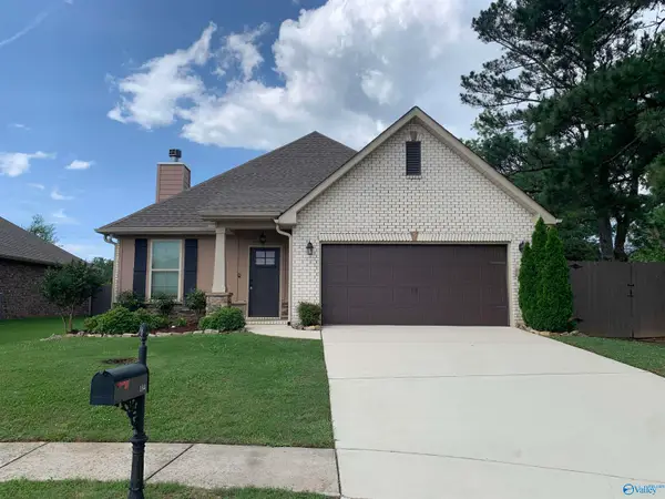 184 Summer Pointe Lane, Madison, AL 35757