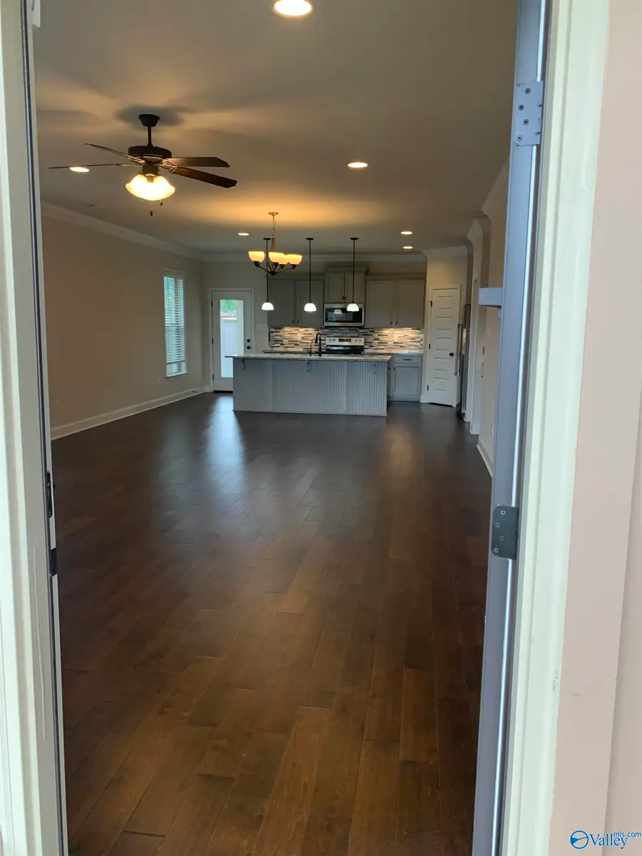184 Summer Pointe Lane, Madison, AL 35757 - #2