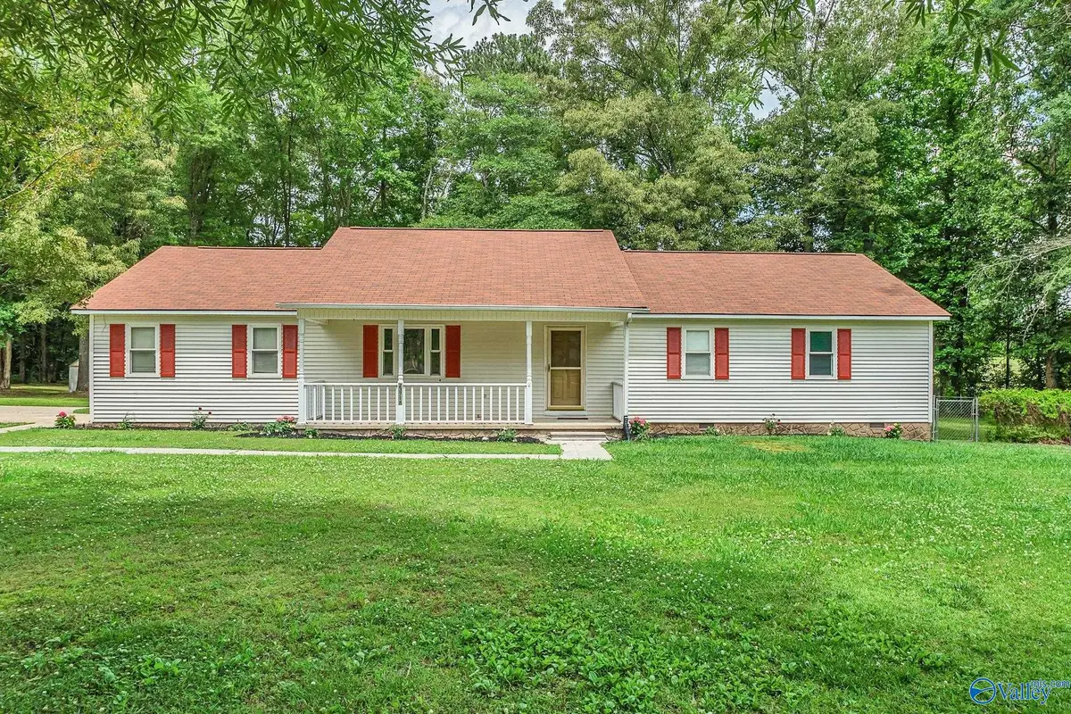 23718 Laura Leigh Lane, Athens, AL 35613 - #1