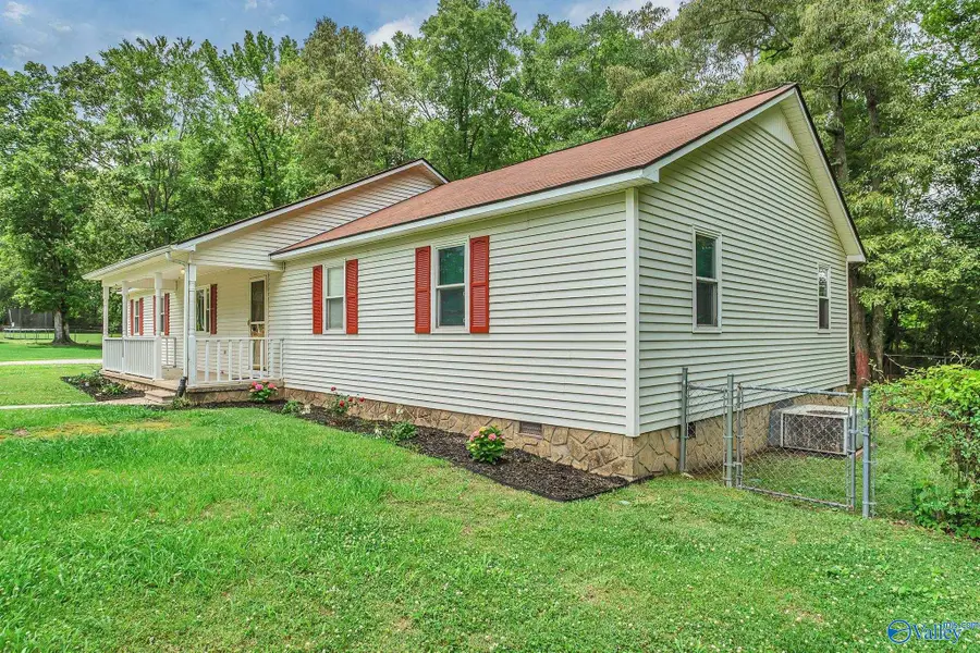23718 Laura Leigh Lane, Athens, AL 35613 - #3