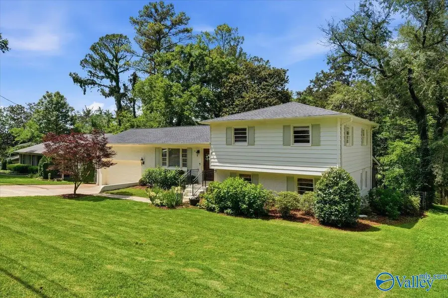 2806 Briarwood Drive Se, Huntsville, AL 35801 - #2