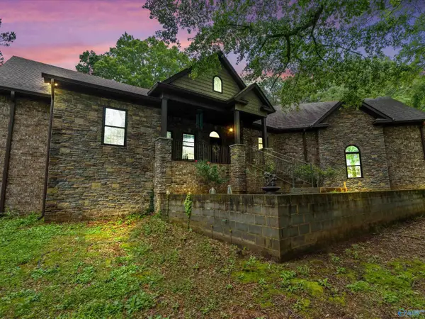 20 Section Mountain Road, Somerville, AL 35670