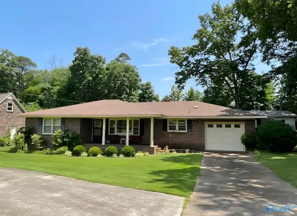 816 NW 12th Avenue, Arab, AL 35016