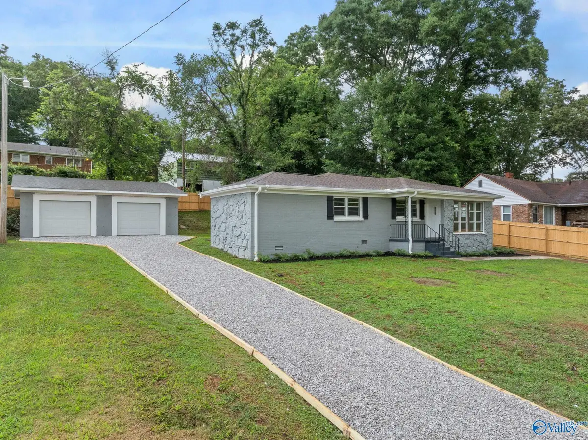 1014 Madison Avenue, Tuscumbia, AL 35674 - #1