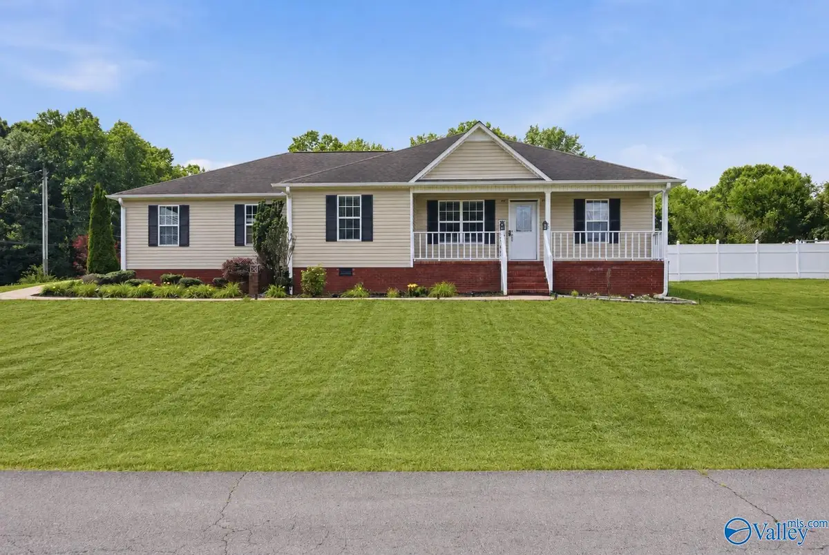 40 Temple Crossing, Arab, AL 35016 - #1