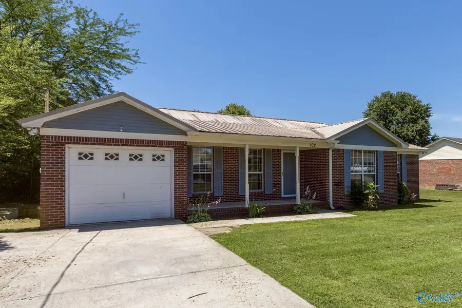 102 Elkwood Road, Hazel Green, AL 35750 - #3