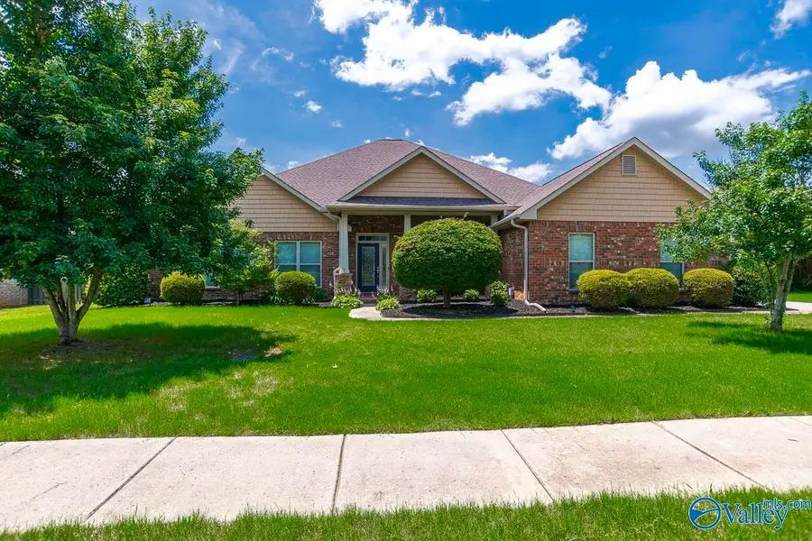 220 Maplebrook Drive, Madison, AL 35756 - #2