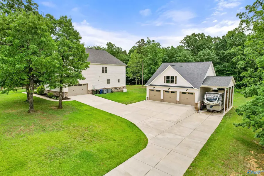 118 Hillsdale Drive, Gurley, AL 35748 - #3