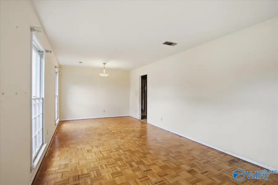3018 Tucker Drive Nw, Huntsville, AL 35810 - #2