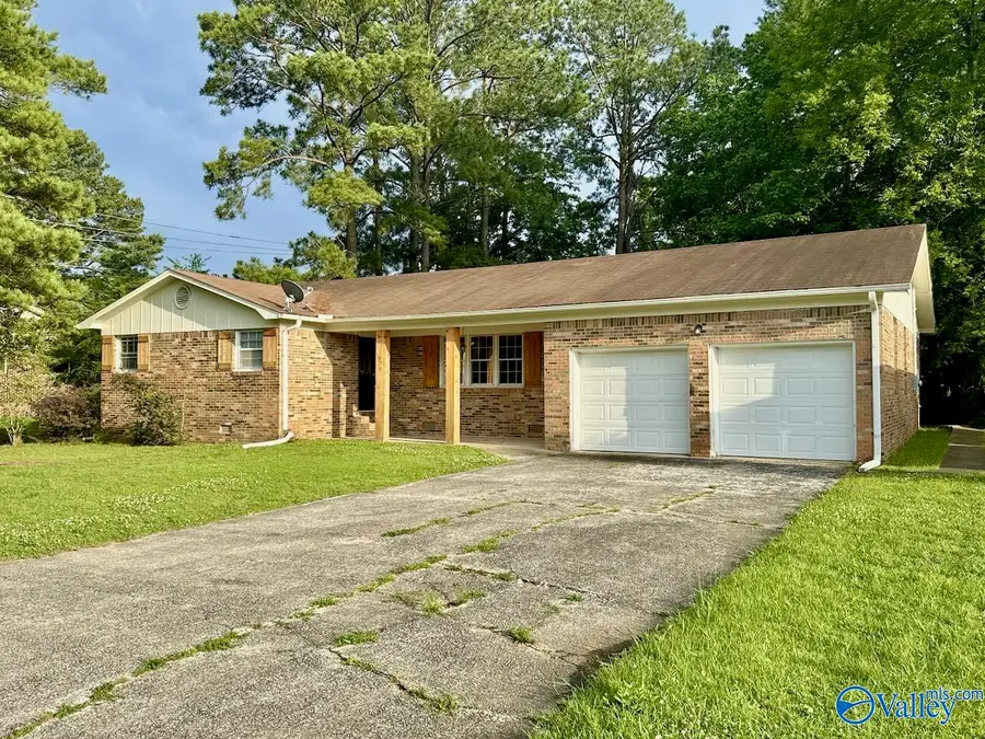 1929 Woodmead Street, Decatur, AL 35601 - #3