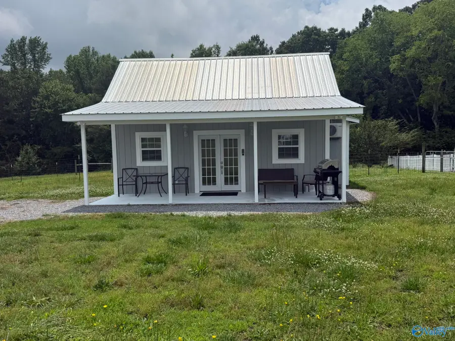 2465 Mount Carmel Drive, Guntersville, AL 35976 - #2