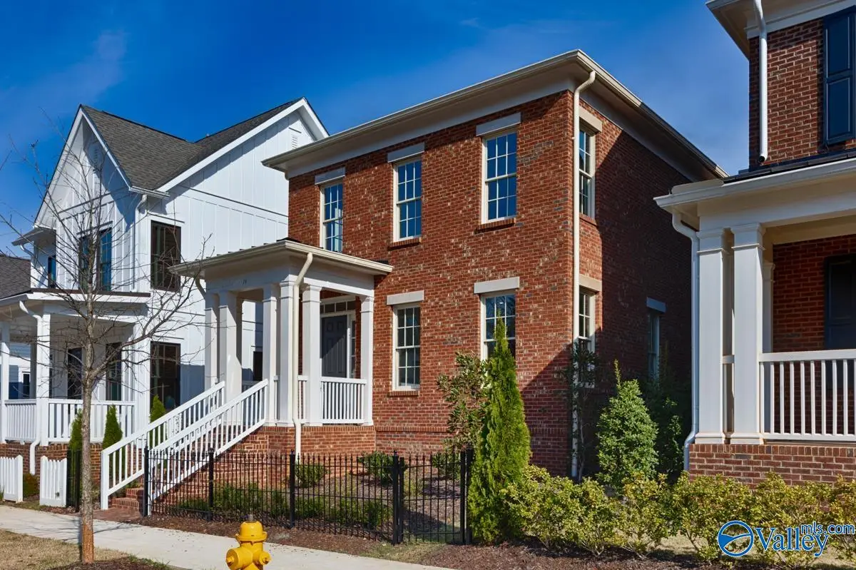 14 Weybosset Street Nw, Huntsville, AL 35806 - #1