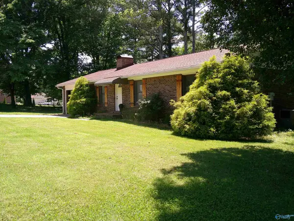 112 Jacque Jim Drive, Huntsville, AL 35810