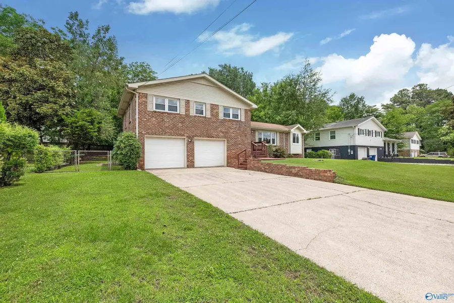 2606 NW Rita Lane Nw, Huntsville, AL 35810 - #3