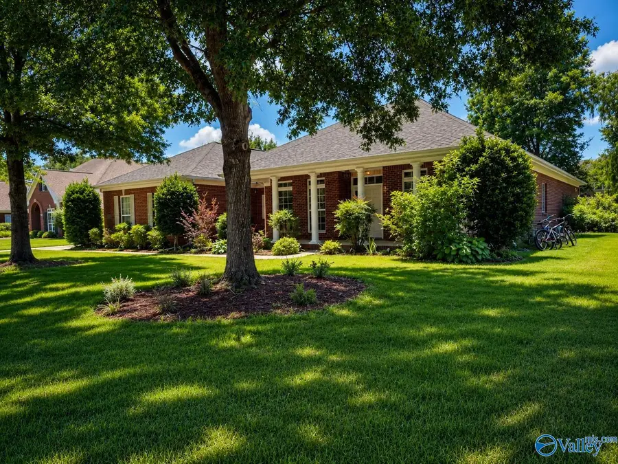 3015 Cobble Farms Drive, Owens Cross Roads, AL 35763 - #3