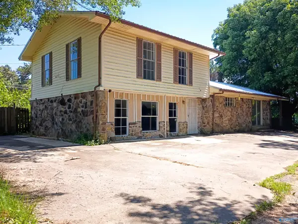 414 Buckhorn Trail, Hamilton, AL 35570
