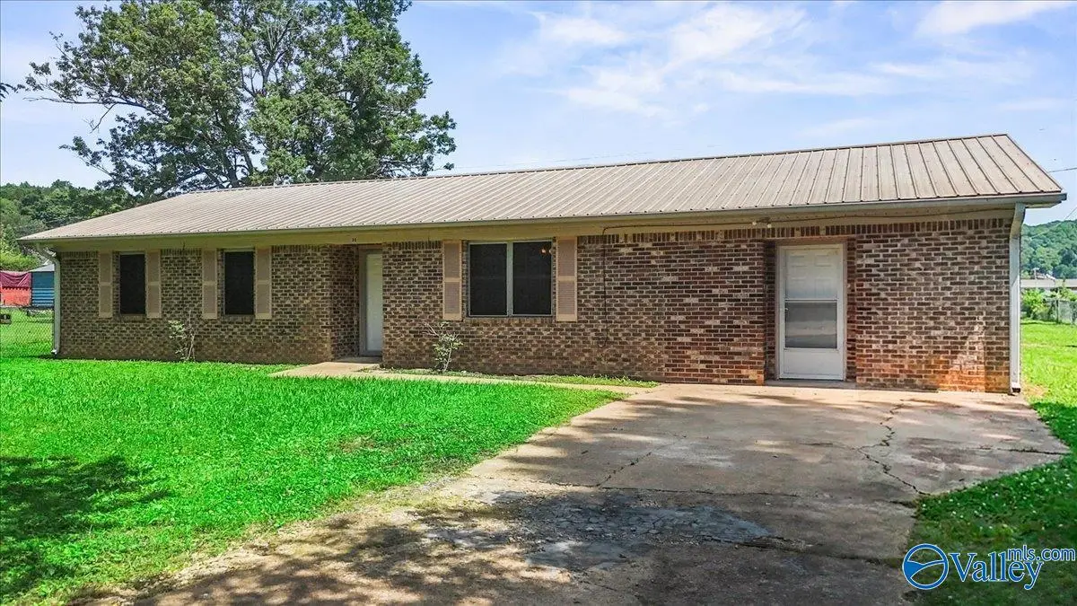 80 Mcdonald Lane, Guntersville, AL 35976 - #1