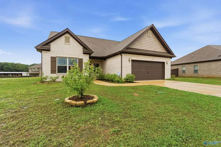 111 Pomelo Street, Huntsville, AL 35811 - #2