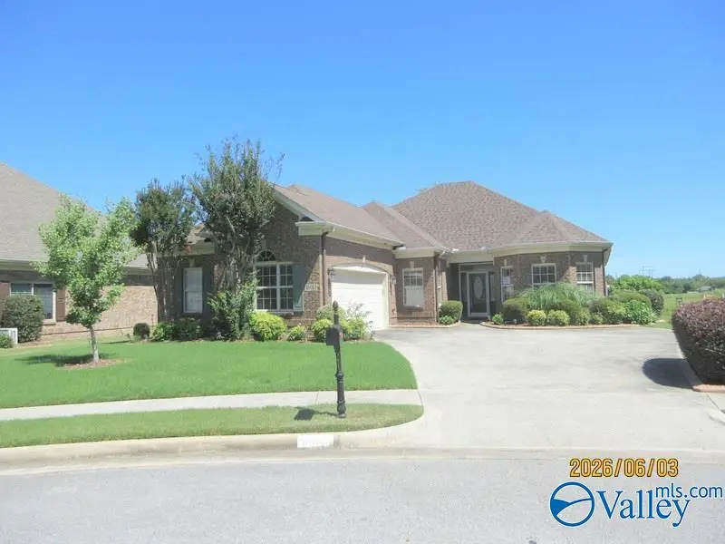16013 Shropshire Drive Se, Huntsville, AL 35803 - #1